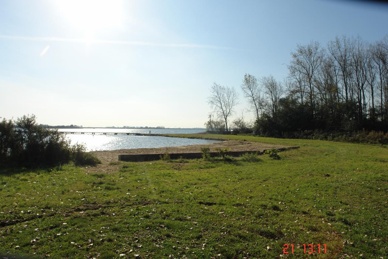 Apart Het Veerse Meer Hotel 3*