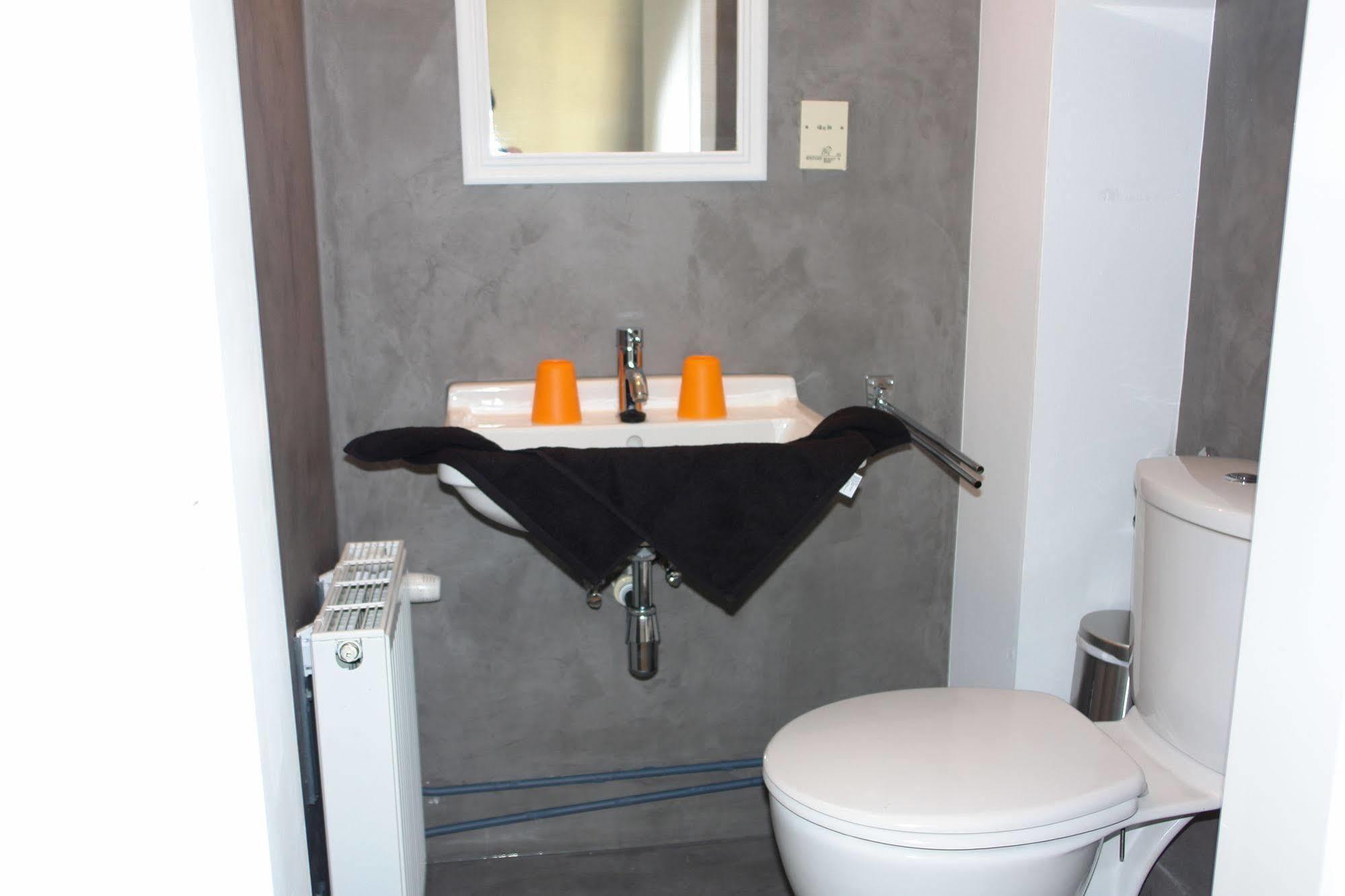Apart Het Veerse Meer Hotel 3*